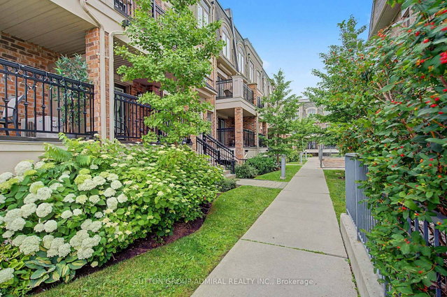 73 - 2441 Greenwich Drive