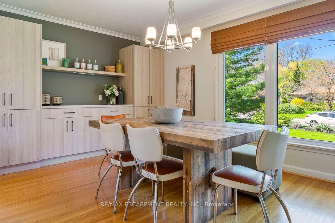 1548 Wembury Road • Mississauga, ON photo 12