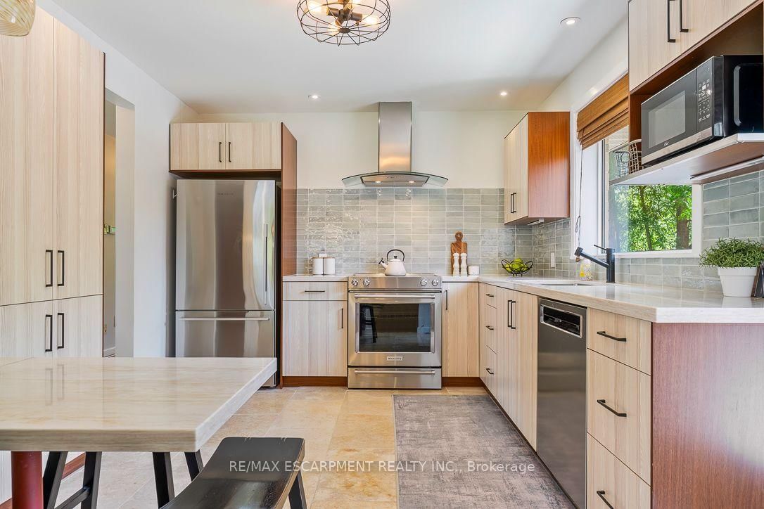 1548 Wembury Road • Mississauga, ON photo 15