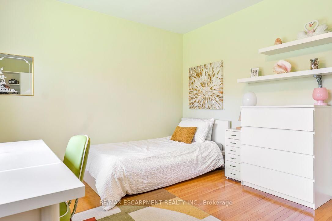 1548 Wembury Road • Mississauga, ON photo 26