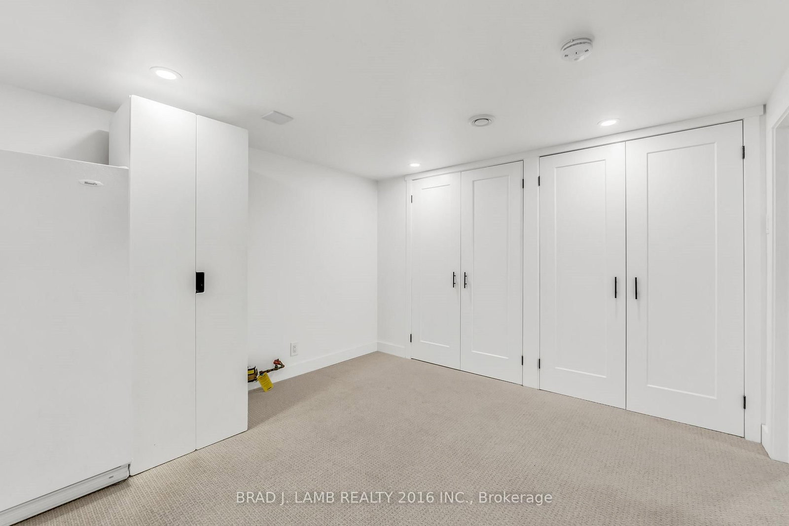 794 The Queensway • Toronto, ON photo 12