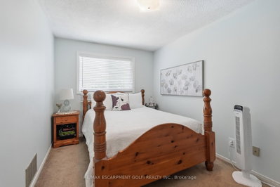 283 Parkway Milton,ON L9T 1A7 — Photo 18