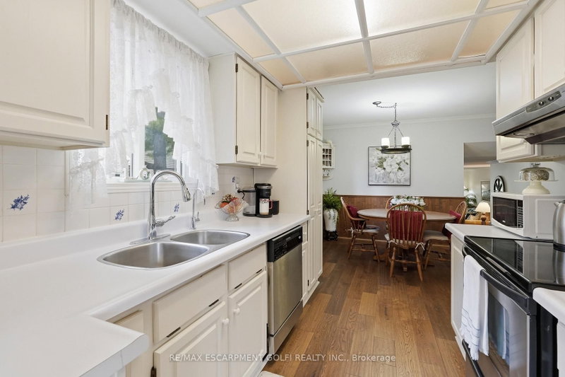 283 Parkway Milton,ON L9T 1A7 — Photo 6