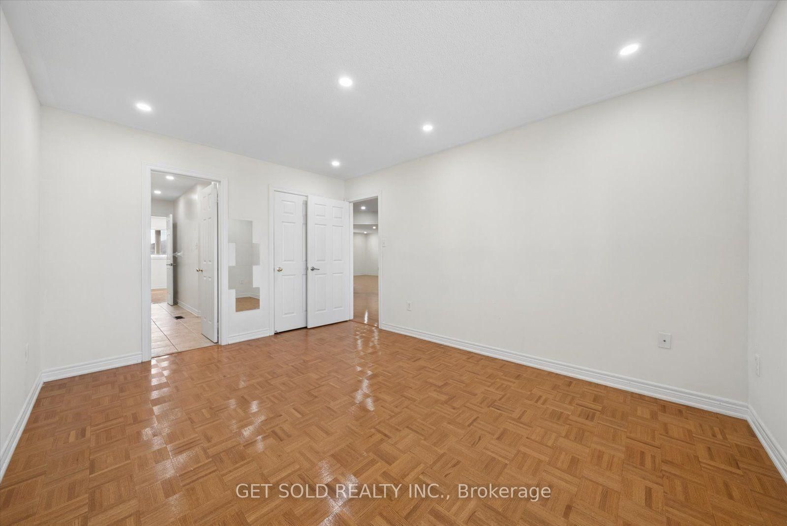 135 Earlsbridge Boulevard • Brampton, ON photo 34
