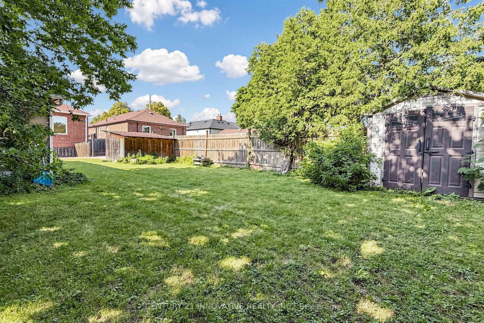 59 Manitoba Street • Toronto, ON photo 39