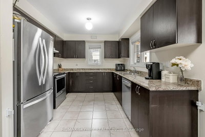 Unit 10 — 200 Veterans Drive — photo 4