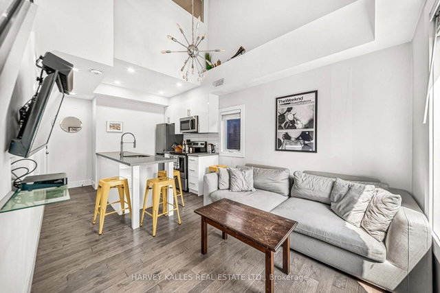 1 - 160 Lansdowne Avenue