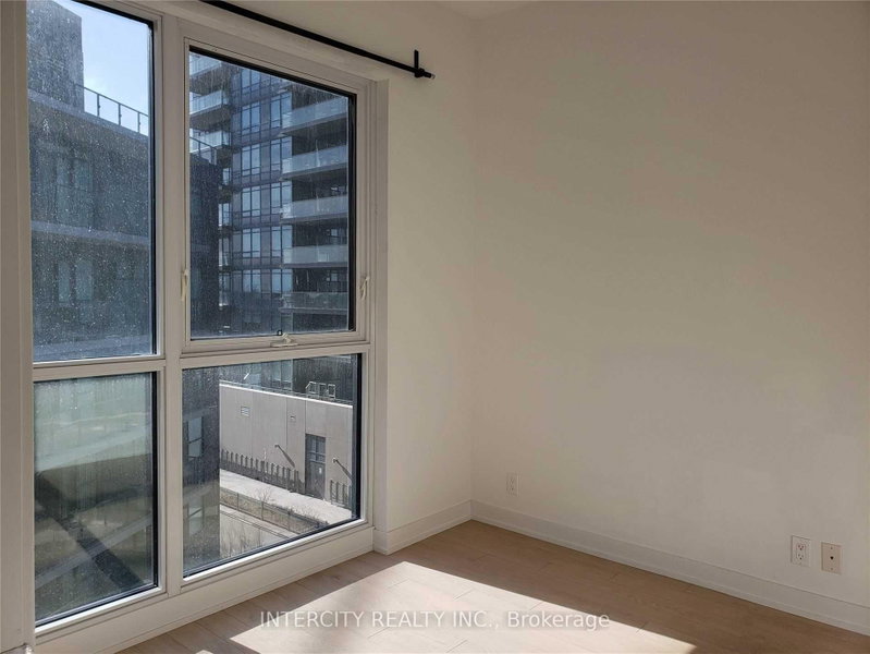 622 - 10 Parklawn Road