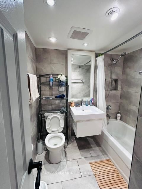 50 Lotherton Pathway • #815 • Toronto, ON photo 10