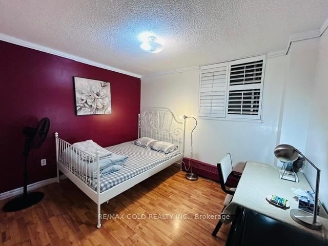 50 Lotherton Pathway • #815 • Toronto, ON photo 13