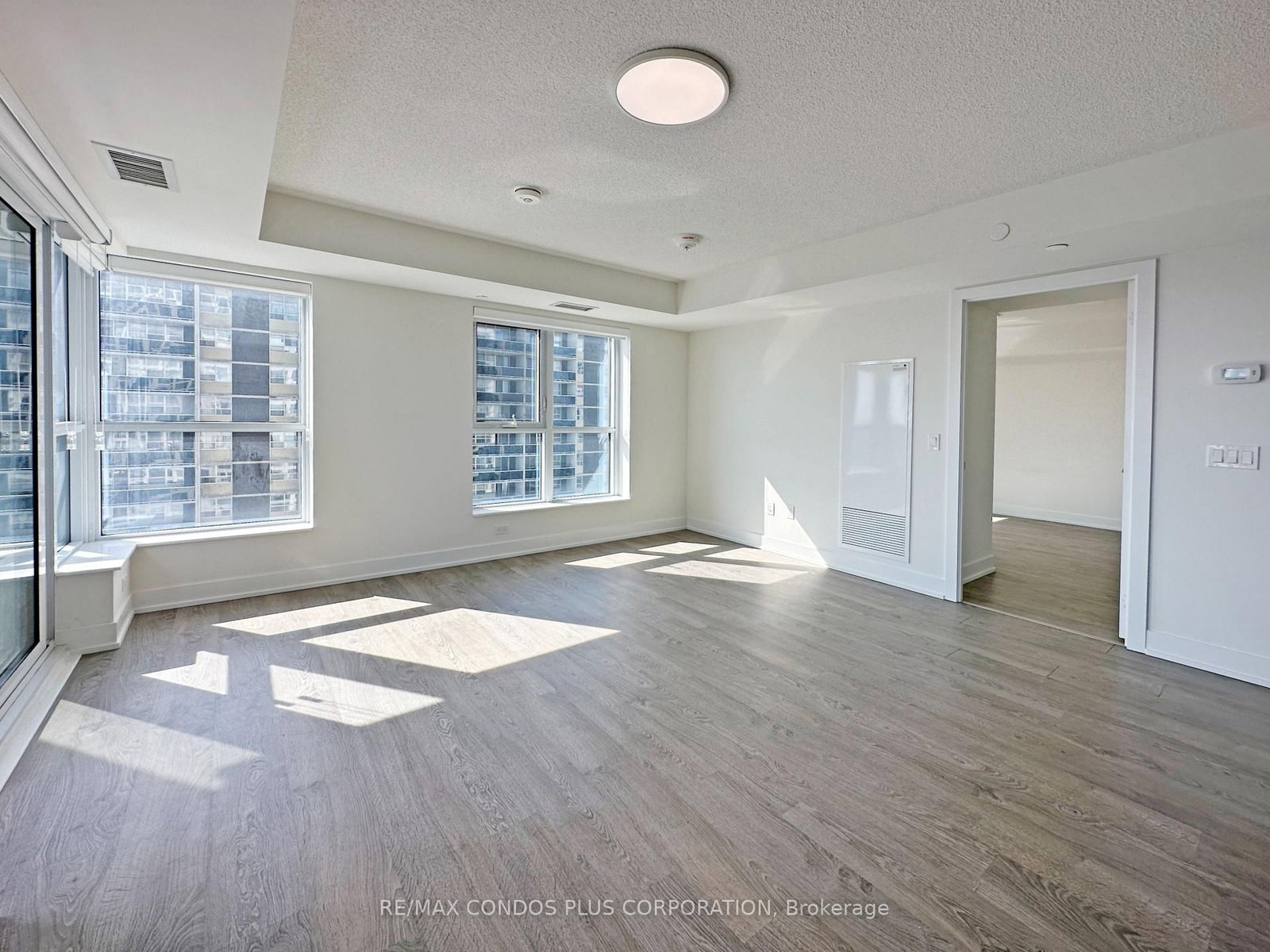 9 Mabelle Avenue • #2623 • Toronto, ON photo 8