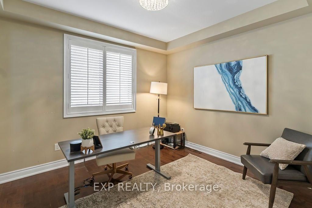 2390 Taylorwood Drive • Oakville, ON photo 17