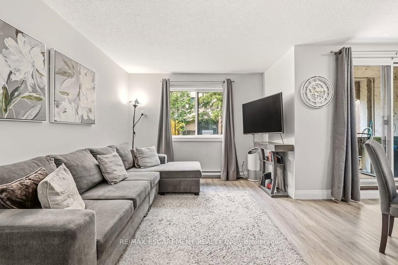 1066 Falgarwood Oakville,ON L6H 2P3 — Photo 9