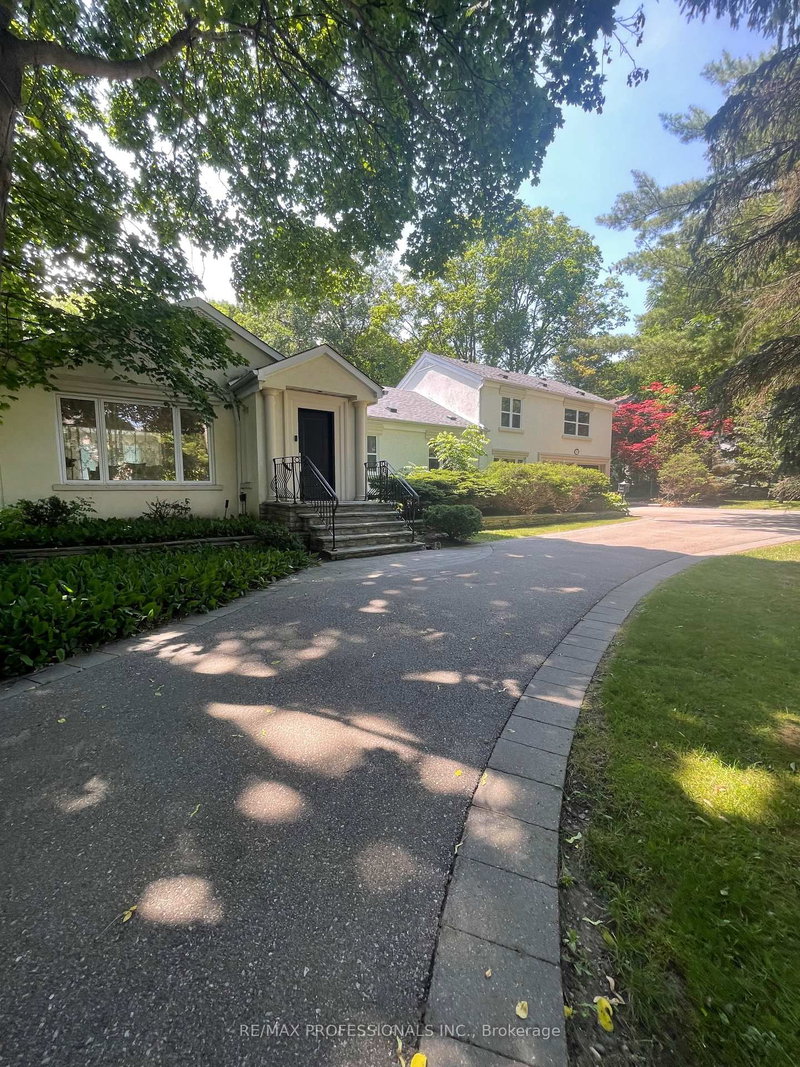 560 Meadow Wood Rd, Mississauga, Ontario