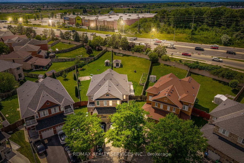 32 Deepcoral Crt, Brampton, Ontario