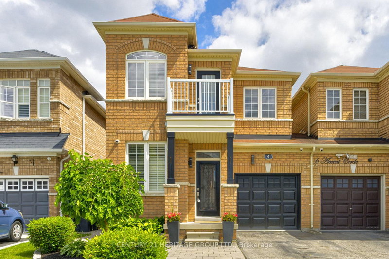 4 Accent Circ, Brampton, Ontario