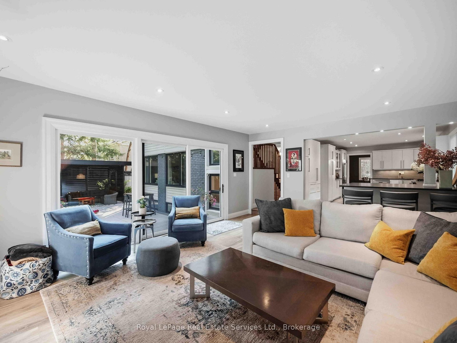 1179 Carey Road • Oakville, ON photo 13