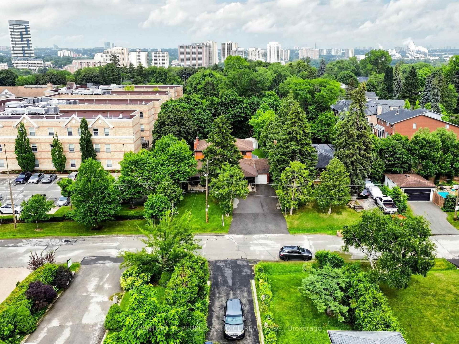 76 Westona Street • Toronto, ON photo 39