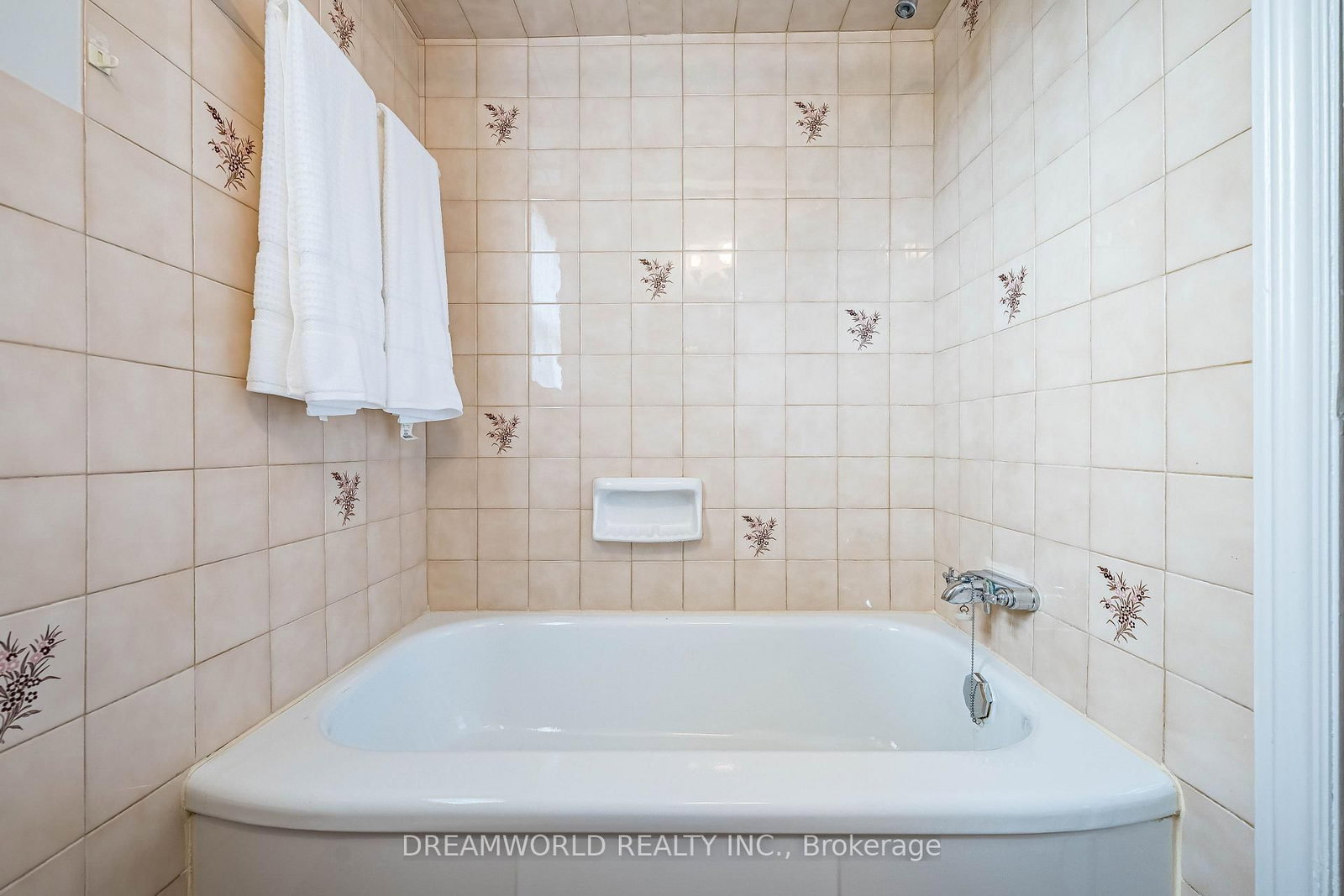 53 Compton Crescent • Toronto, ON photo 22