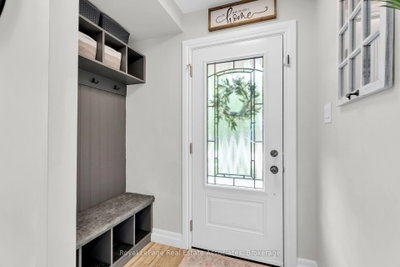 22 Mccullough Crescent — photo 4