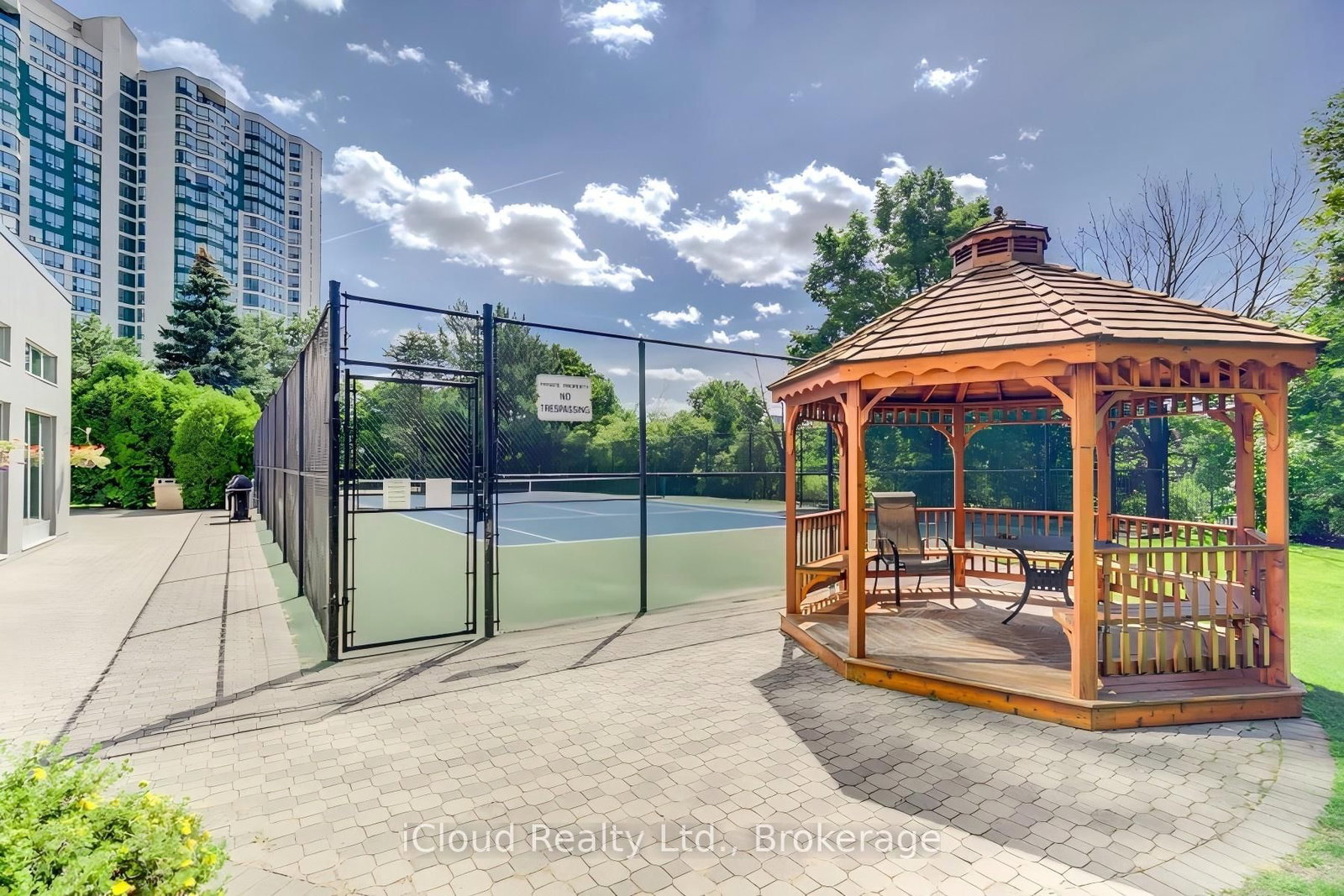 50 Kingsbridge Garden Circle • #915 • Mississauga, ON photo 38