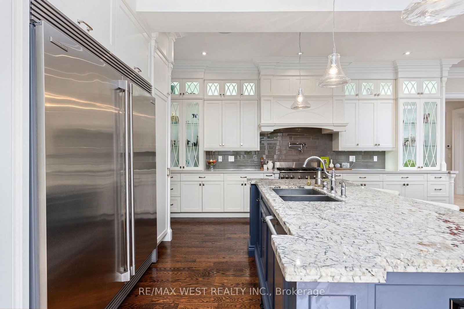 92 Pinetree Way • Mississauga, ON photo 10