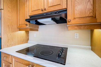 1901 Pilgrims Oakville,ON L6M 2W9 — Photo 30