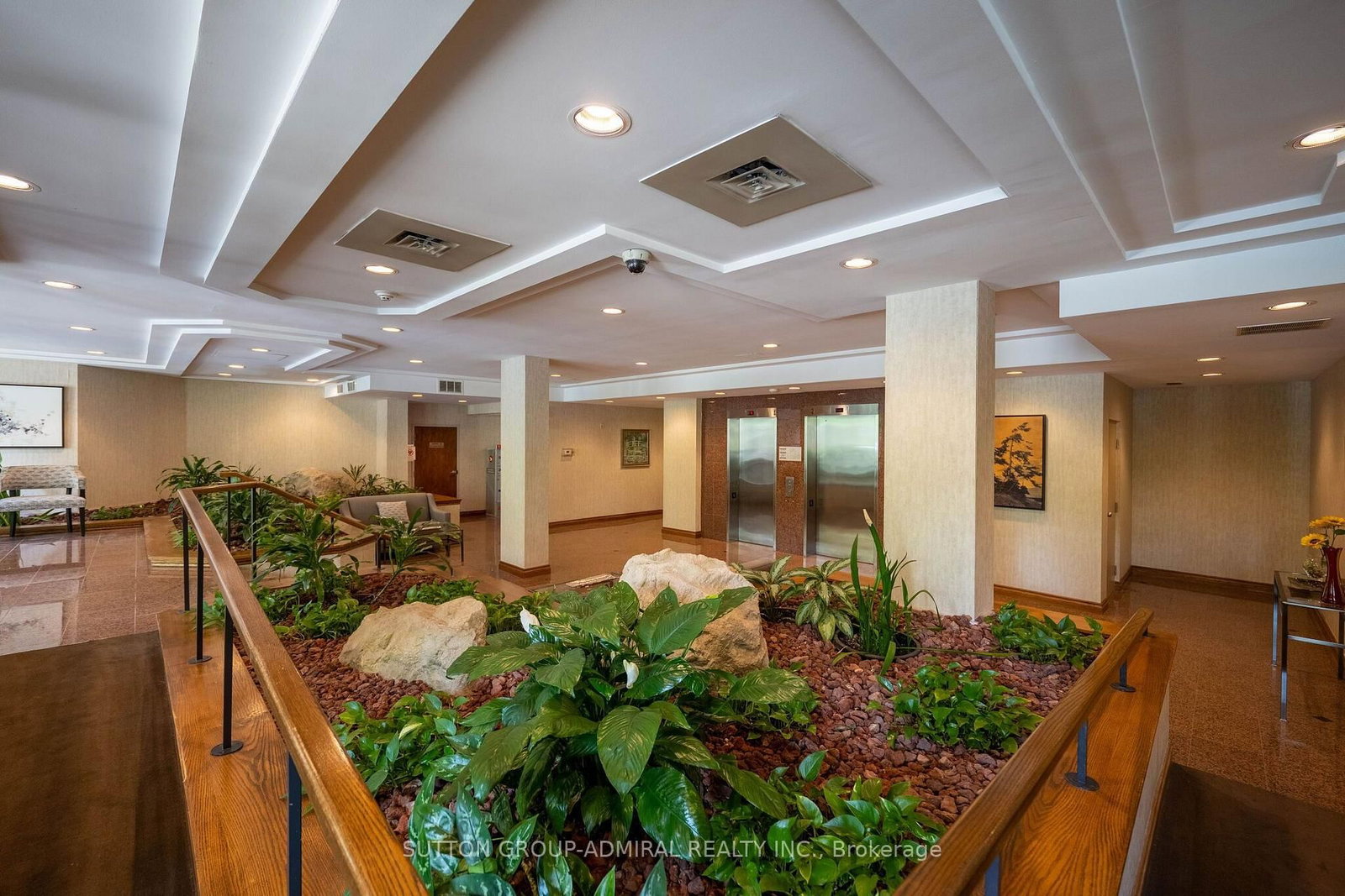 1901 Pilgrims Oakville,ON L6M 2W9 — Photo 4