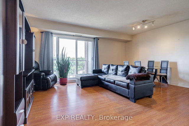 707 - 2088 Lawrence Avenue W