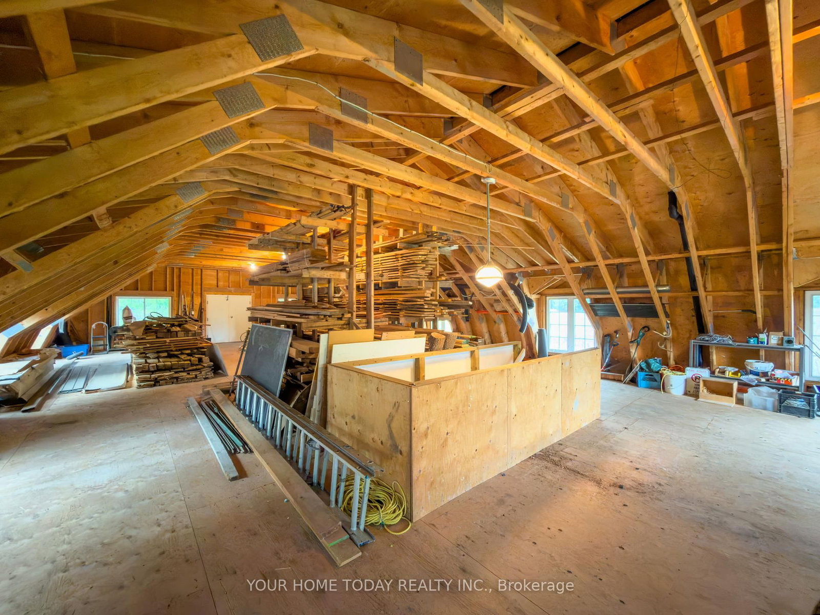 12609 Fifth Line • Halton Hills, ON photo 43