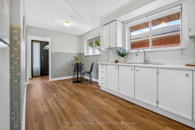 1016 East Avenue • Mississauga, ON photo 9