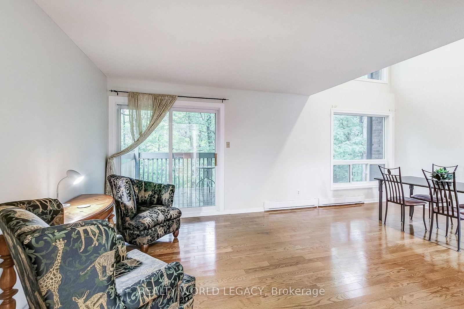 1580 Kerns Road • #1 • Burlington, ON photo 12