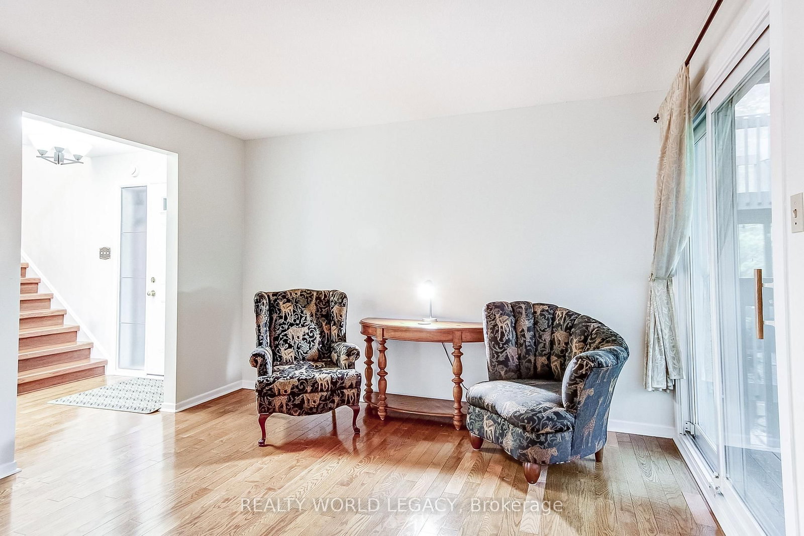 1580 Kerns Road • #1 • Burlington, ON photo 16