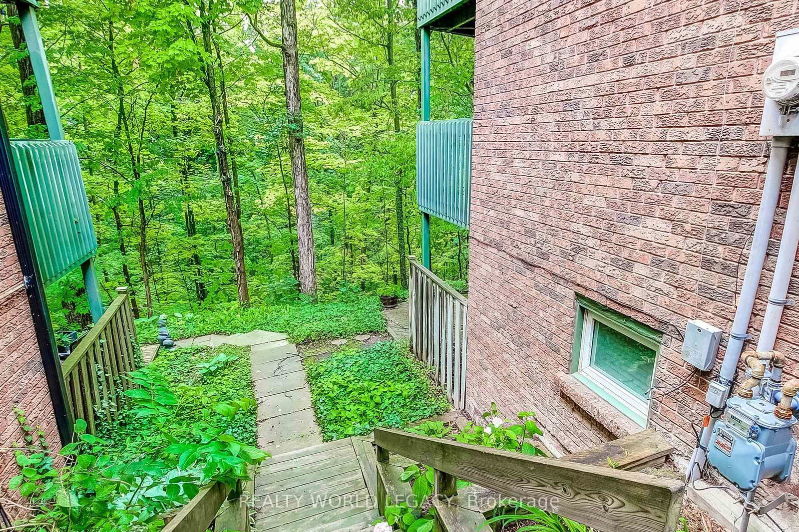 1580 Kerns Road • #1 • Burlington, ON photo 40