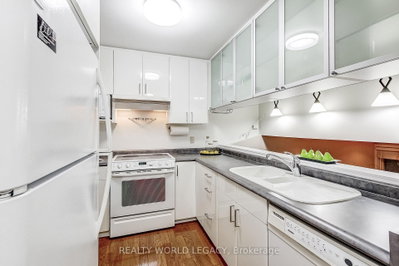 1580 Kerns Road • #1 • Burlington, ON photo 8