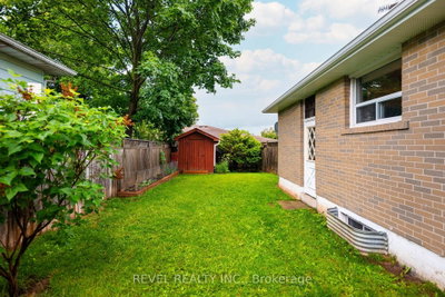 67 Carlton Drive — photo 3
