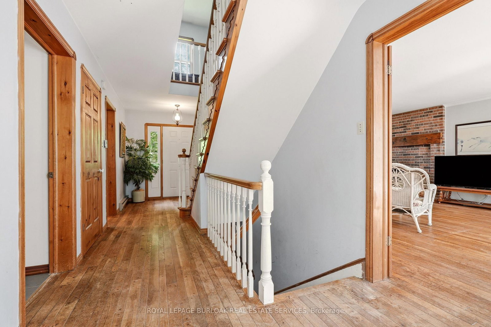 2150 East Street • Burlington, ON photo 32