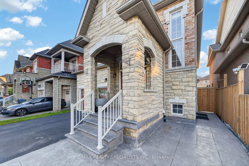 17 Tysonville Circle