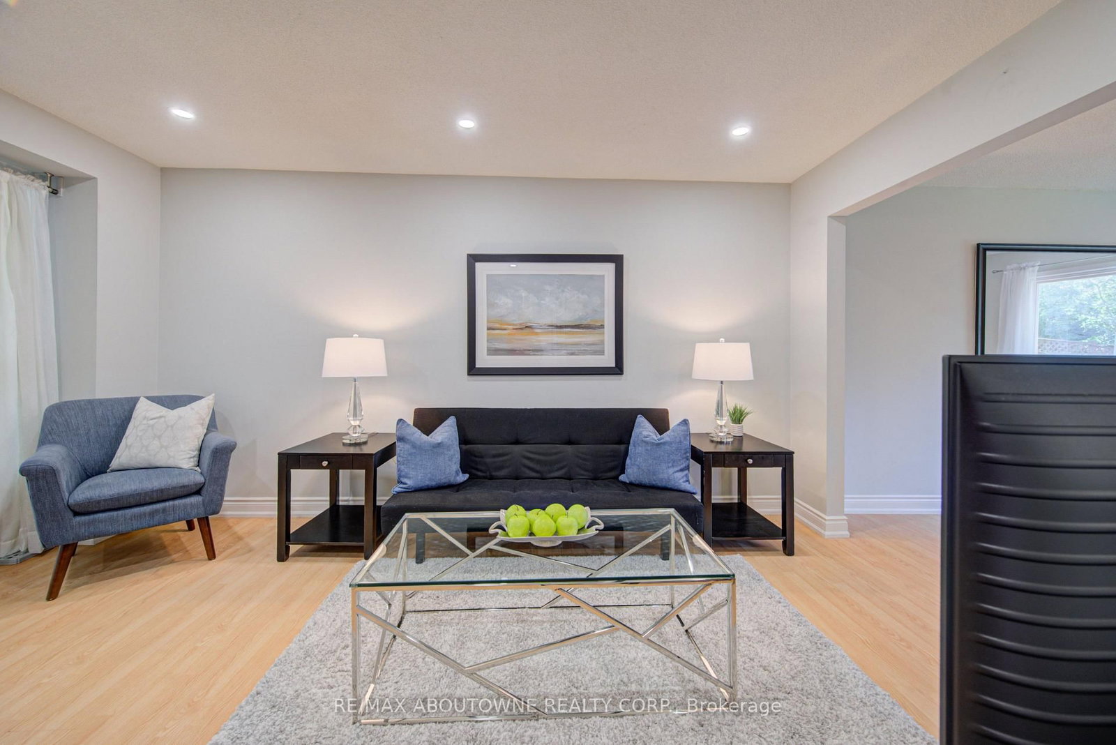 1140 Avondale Drive • Oakville, ON photo 13