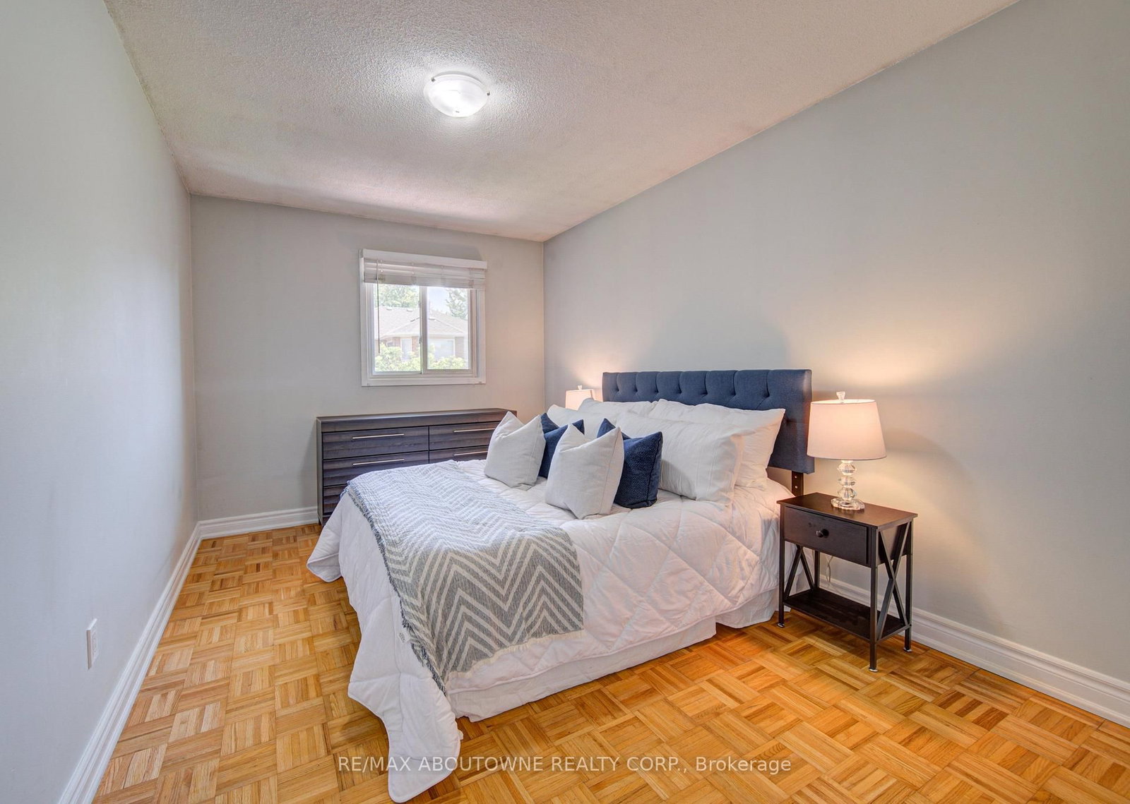 1140 Avondale Drive • Oakville, ON photo 23