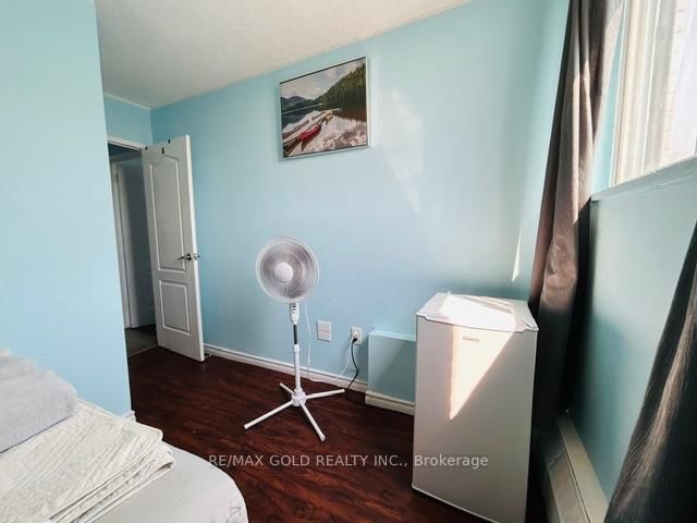 50 Lotherton Parkway • #814 • Toronto, ON photo 9