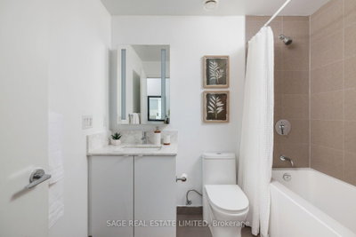 270 Dufferin Street • #1012 • Toronto, ON