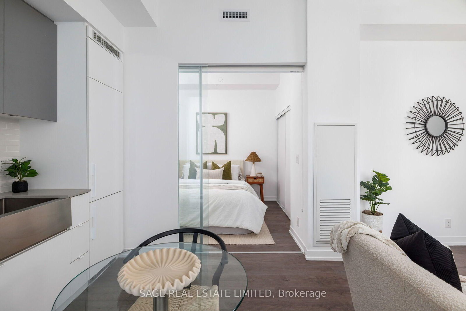 270 Dufferin Street • #1012 • Toronto, ON photo 32