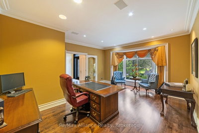1024 Linbrook Oakville,ON L6J 2L1 — Photo 18