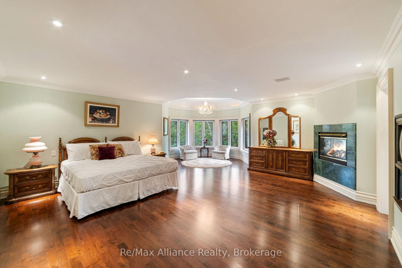 1024 Linbrook Oakville,ON L6J 2L1 — Photo 26