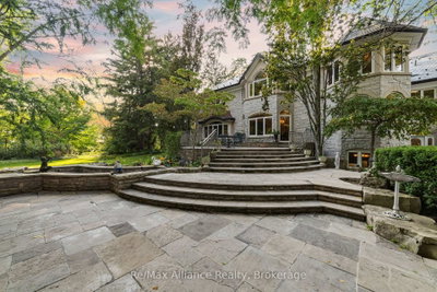 1024 Linbrook Oakville,ON L6J 2L1 — Photo 44