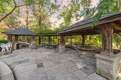 1024 Linbrook Oakville,ON L6J 2L1 — Photo 46