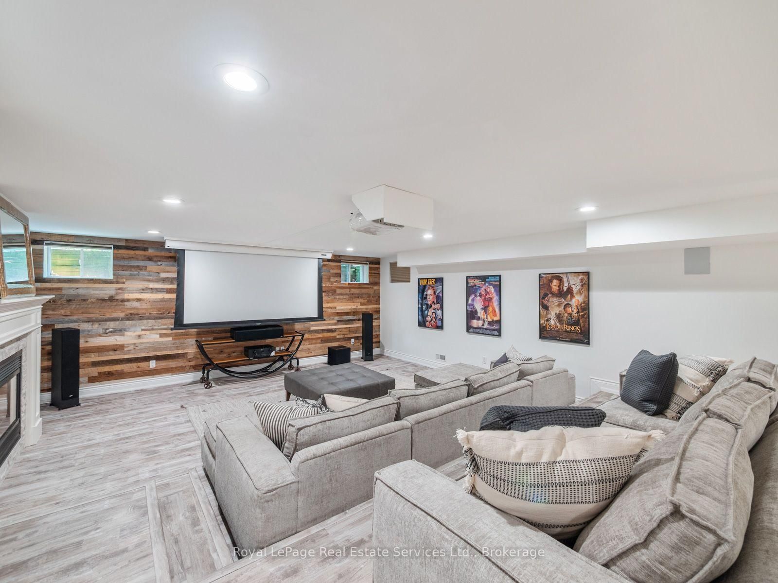 2160 Aintree Terrace • Oakville, ON photo 32