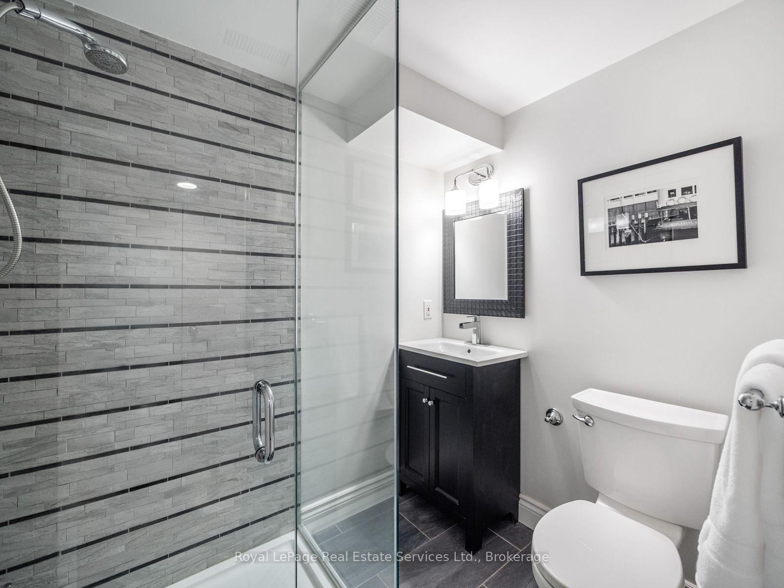 2160 Aintree Terrace • Oakville, ON photo 35