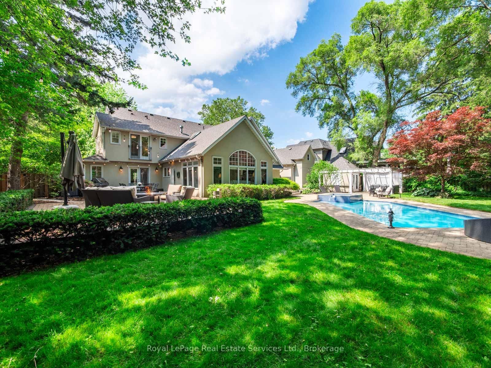 2160 Aintree Terrace • Oakville, ON photo 40